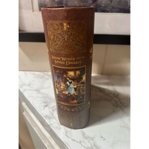 MasterPieces Snow White and the Seven Dwarfs Book Box Jigsaw Puzzle.
